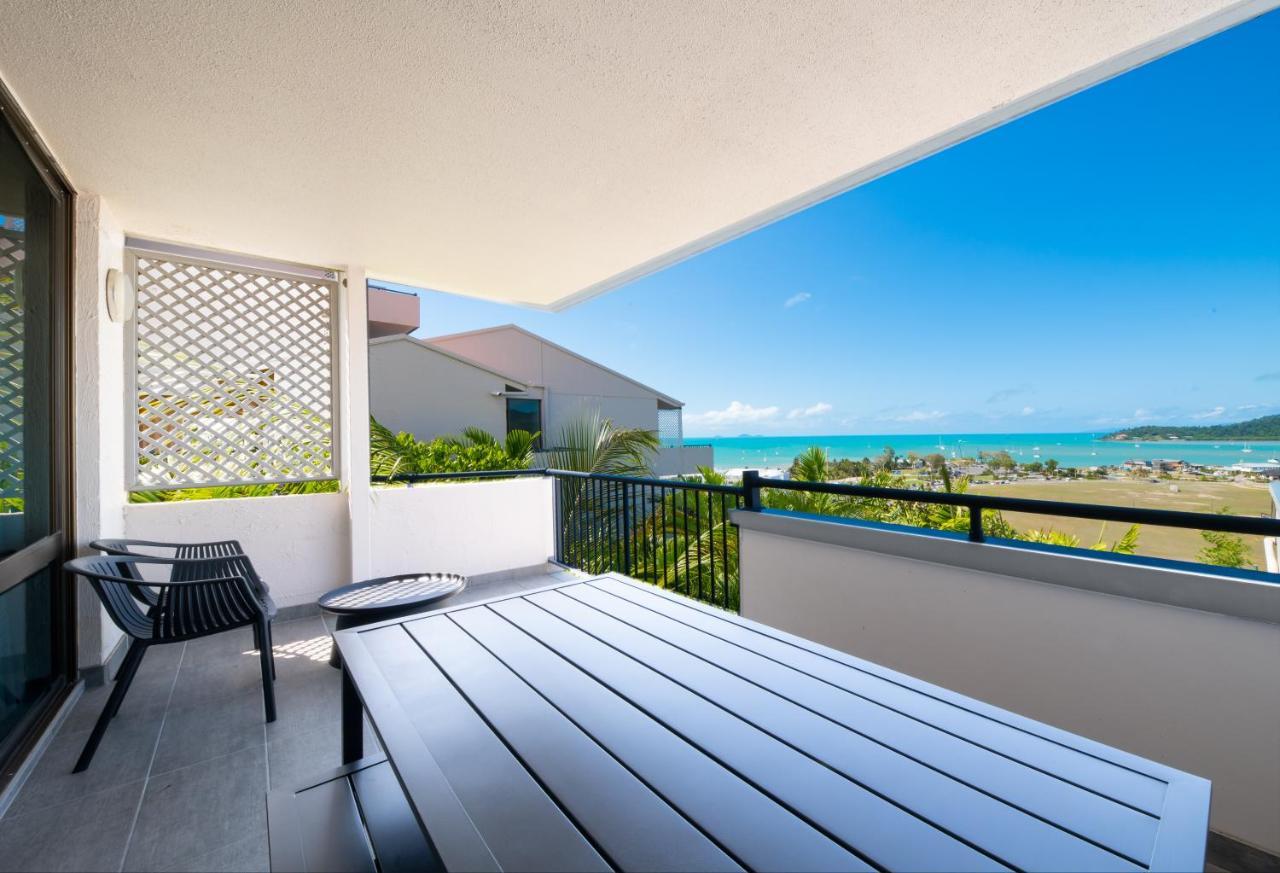 Ocean Views At Whitsunday Terraces Resort Airlie Beach Exterior photo