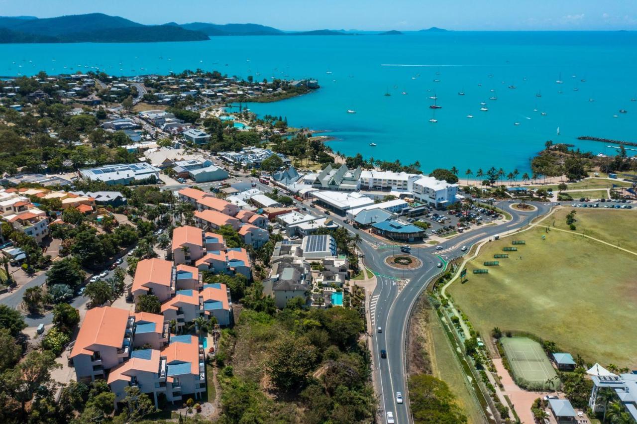 Ocean Views At Whitsunday Terraces Resort Airlie Beach Exterior photo